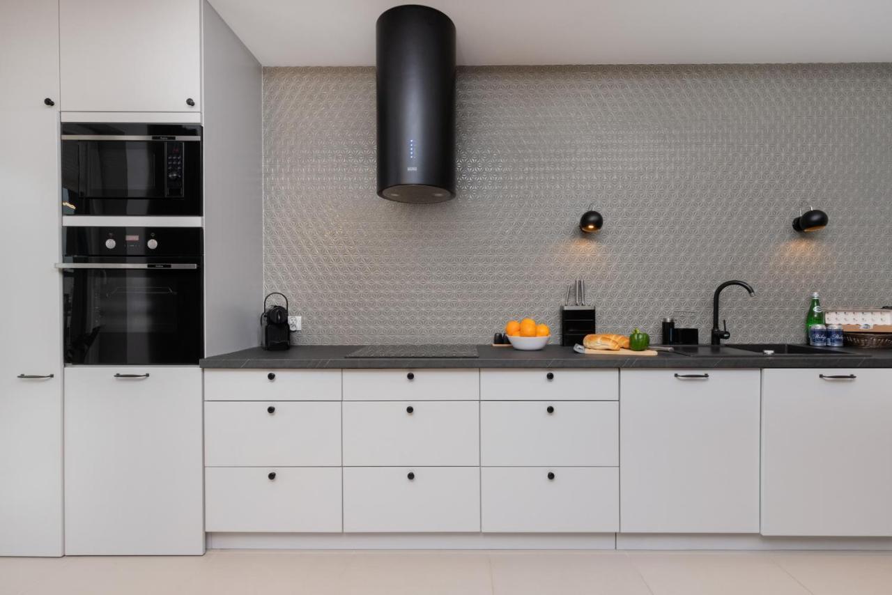 Superior Apartment With Balcony & Parking Gdansk By Noclegi Renters Prestige Екстер'єр фото